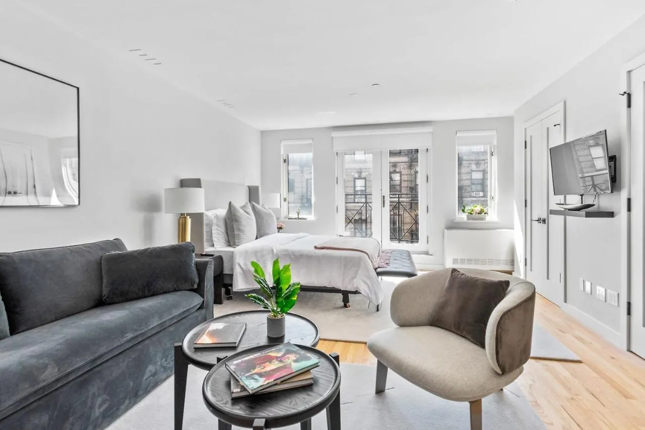 Luxe Studio Suite With Charming Juliet Balcony Nueva York