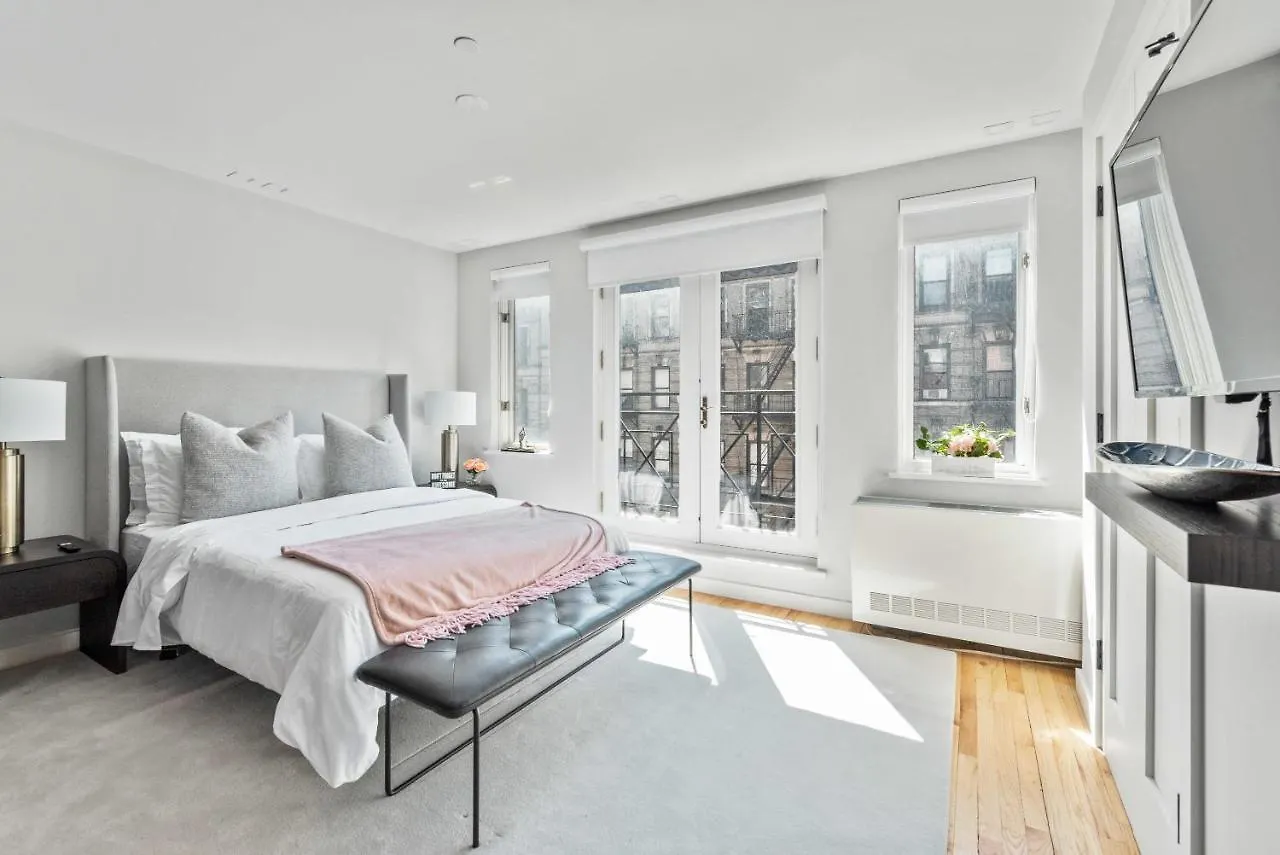 Luxe Studio Suite With Charming Juliet Balcony Nueva York